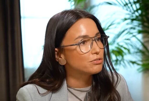 Колишня дружина екснардепа Арістова розповіла про те, що їй довелося терпіти у шлюбі: 