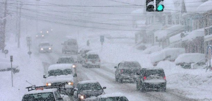 Не всім пощастить з теплом: в цих областях прогнозують сніг