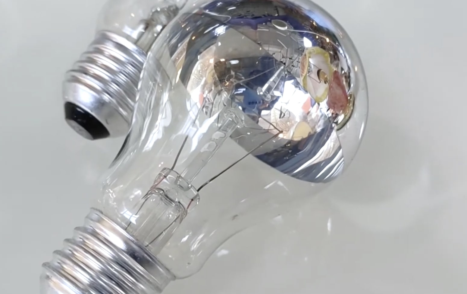 Графік відключення світла на тиждень з 3 по 9 листопада в Рівненській області: важливе оголошення