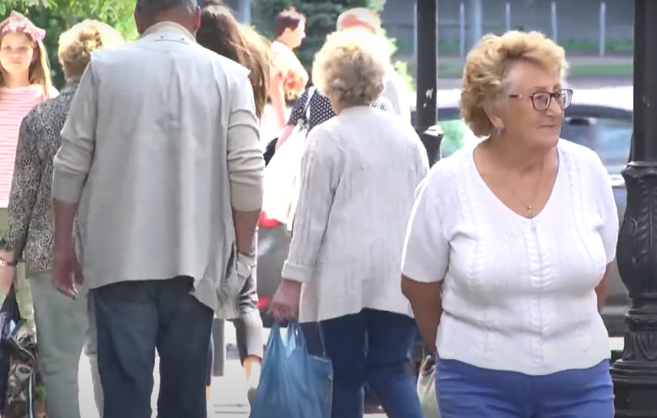 Грошова допомога для пенсіонерів у Кіровоградській області: які документи необхідні