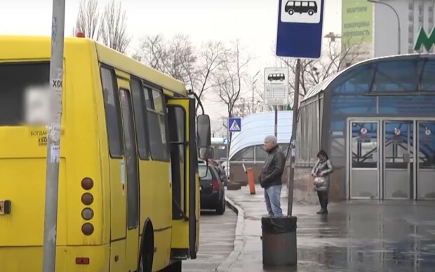 Придется чаще ходить пешком: маршрутчики повышают цены на услуги