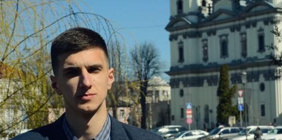 "Україно, ти потрібна мені": тернопольский семинарист написал стихотворение, которое "взорвало" Сеть