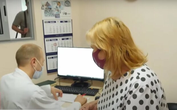 Українці можуть піти на лікарняний без відвідування лікаря: коли це можна зробити